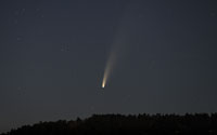 Komet C/2020 Neowise, Widefield mit 200mm Brennweite